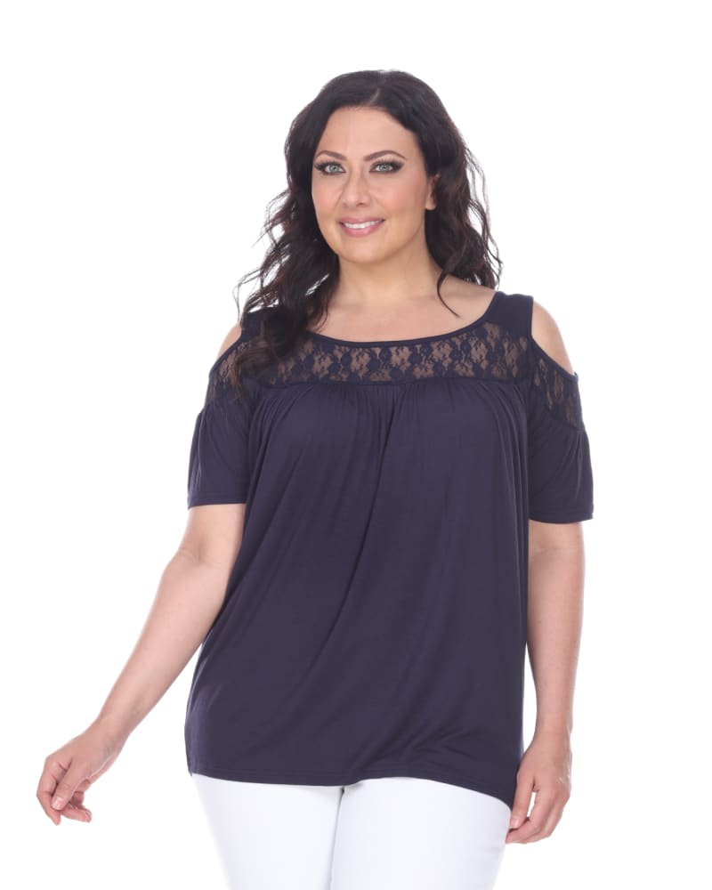 Front of a model wearing a size 3X Bexley Lace Tunic Top in Navy by White Mark. | dia_product_style_image_id:257467